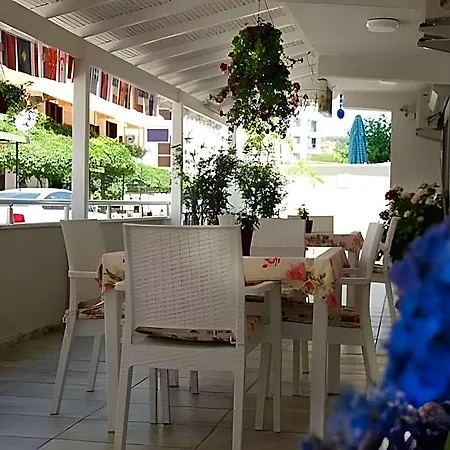 فندق موستار